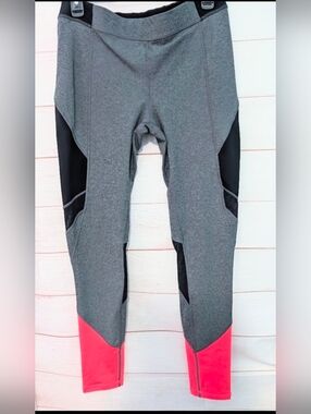 Nwot IVY PARK By Beyonce Black and Pink Leggings Size Large ⭕